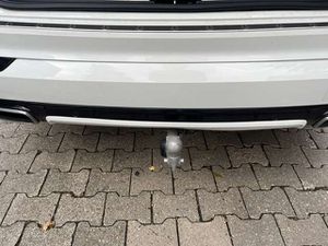 Volvo XC90 R Design Expression Plug-In Hybrid 7-SITZER