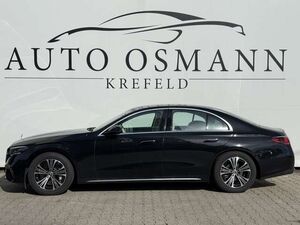 Mercedes-Benz E220 d 4M Exclusive Premium Plus NP95.182,15.-?
