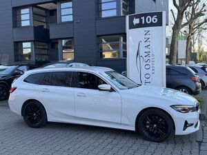 BMW 330 e Touring xDrive Aut. Advantage   LASER