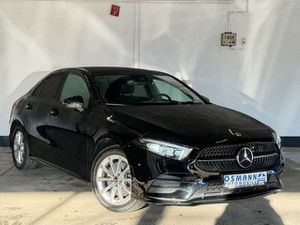 Mercedes-Benz A250 e Limousine 8G-DCT AMG Line   PANO