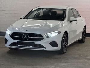 Mercedes-Benz A200 d 8G-DCT Lim. |RFK|LED|AMBIENTE|KEYLESSGO