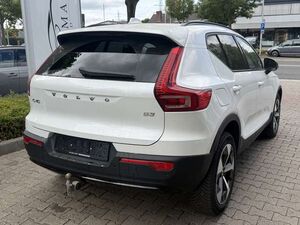 Volvo XC40 B3 B DKG Plus Dark