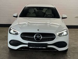 Mercedes-Benz C300 e T 9G-TRONIC Avantgarde | DISTR.+ | AHK