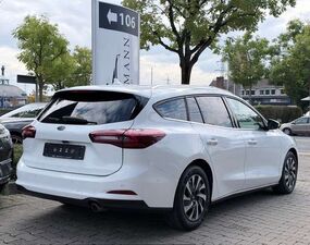 Ford Focus Turnier 1.5 EcoBlueAut. TITANIUM | RFK