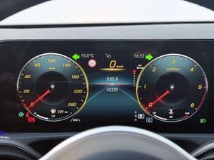 Mercedes-Benz A180 d 8G-DCT Progressive | Widescreen | Kamera