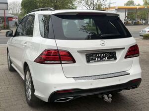 Mercedes-Benz GLE 350 d 4M AMG Line 9G-TRONIC 360° PANO Harman