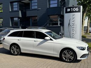 Mercedes-Benz E300 d T 4MATIC Avantgarde DISTRONIC+ AHK