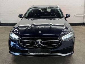 Mercedes-Benz E300 e T 9G-TRONIC Avantgarde | Widescreen