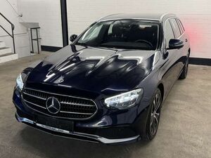 Mercedes-Benz E300 e T 9G-TRONIC Avantgarde | Widescreen