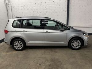 VW Touran 2.0 TDI SCR Comfortline   MASSAGE   AHK