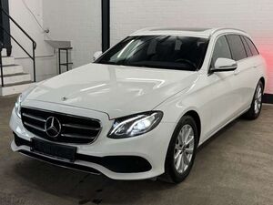 Mercedes-Benz E200 T 9G-TRONIC Avantgarde LED HighPerformance