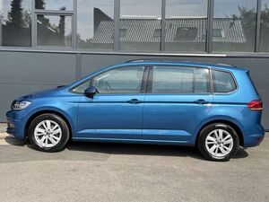 VW Touran Comfortline BMT AUT SHZ KLIMAAUT RFK ...