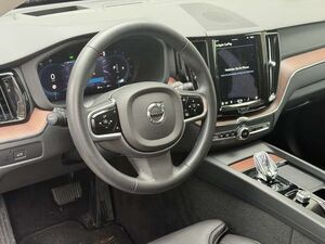 Volvo XC60 B5 D AWD Ultimate Bright | HUD | RFK