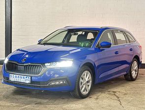 Skoda Octavia Combi 2.0 TDI DSG Style   MEMORY