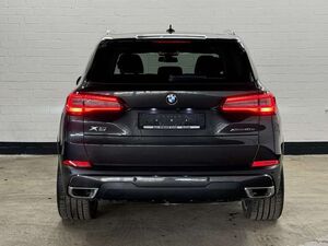 BMW X5 xDrive45e   PANO   Luftfeder   Laser