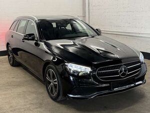 Mercedes-Benz E200 d T 9G-TR Avantgarde | PANO | 360°K | DTR+