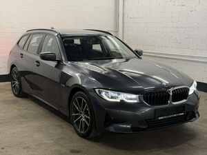 BMW 320 e Touring Aut. Advantage  AHK  Live Cockpit