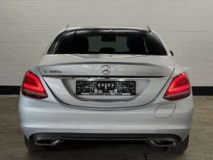 Mercedes-Benz C300 e 9G-TRONIC Avantgarde   DISTRONIC   RFK