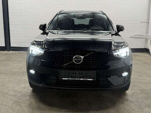 Volvo XC40 B3 B DKG Plus Dark | LED | AHK | ACC