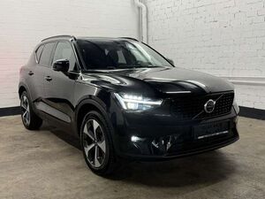 Volvo XC40 B3 B DKG Plus Dark | LED | AHK | ACC