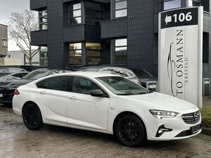 Opel Insignia Grand Sport 2.0 Diesel Business HUD ACC