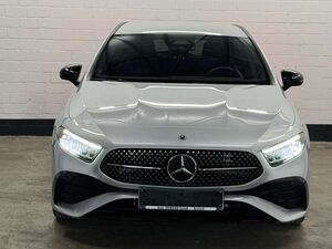 Mercedes-Benz A180 7G-DCT AMG Line Advanced Plus   TOTW.
