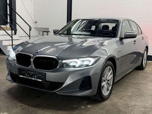 BMW 320 e Aut.| AHK | Live Cockpit | HUD| LED | RFK