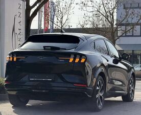 Ford Mustang Mach-E AWD   360°Kam.   KeyFree   ACC