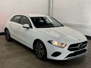 Mercedes-Benz A180 d 8G-DCT Entry 1HAND*RFK*SPURHALEASS