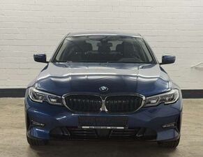 BMW 330 e Aut. Sport Line Laserlicht Driving Assistent