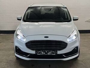 Ford S-Max Titanium   LED   CarPlay   Ambiente   AHK