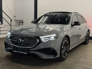 Mercedes-Benz E300 de T 9G-TRONIC AMG LINE   4D- Burmester