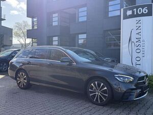 Mercedes-Benz E300 de T 4Matic9G-TRONIC AMG Line | AHK