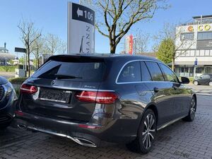Mercedes-Benz E300 de T 4Matic9G-TRONIC AMG Line | AHK