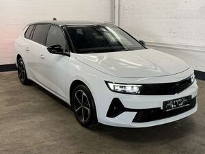 Opel Astra Sports Tourer 1.2 Turbo GS   360°   NAVI