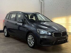 BMW 218 d Advantage | PDC | DAB | LED