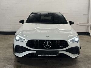 Mercedes-Benz CLA 35 AMG 4M Speedshift 8G-DCT