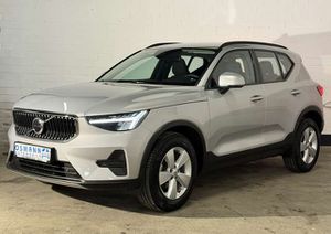 Volvo XC40 T2 Essential   Winter Paket   AHK   RFK