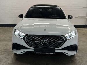 Mercedes-Benz E300 de AMG P. MBUX-Superscreen DIGIL. NP:105T?