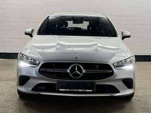 Mercedes-Benz CLA 200 d 4Matic 8G-DCT  MBUX AHK