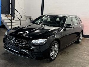 Mercedes-Benz E300 de 4M TAMG Line  Pano 360° UPE:91.897,-?