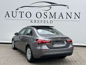 Mercedes-Benz A180 Limousine   AHK   LED   DAB   RFK