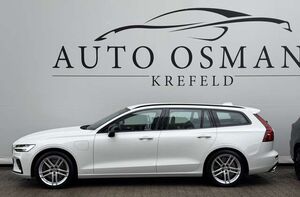 Volvo V60 R Design Recharge Plug-In Hybrid AWD