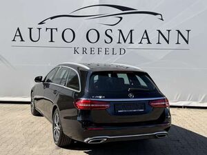 Mercedes-Benz E200 d T-Modell Avantgarde 9G-TRONIC AHK*RFK