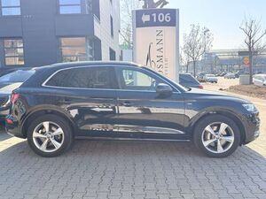 Audi Q5 50 TFSI e quattro S tronic sport   S-Line