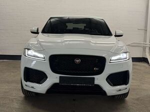 Jaguar F-Pace 30d AWD Pure   CarPlay   LED