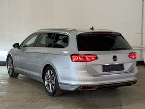 VW Passat Variant 2.0 TDI SCR Elegance   ACC   HUD