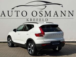 Volvo XC40 B3 B DKG Plus Dark | AHK | 360°KAM. | H&K
