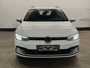 VW Golf Variant 2.0 TDI SCR Life   ACC   RFK
