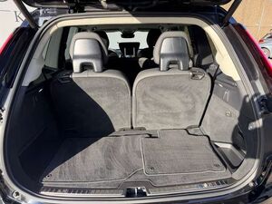 Volvo XC90 B5 B AWD Plus Bright 7-Sitzer | AHK | 360°K